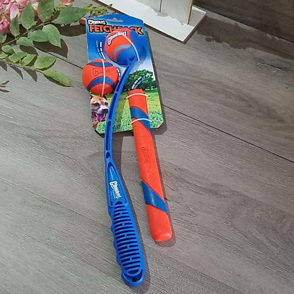 Chuck It / Fetch Pack / Dog Toy - Picture 1 of 5
